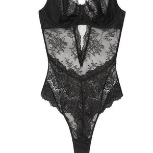 Victoria’s Secret Very Sexy Wicked Unlined Balconette Teddy Size M